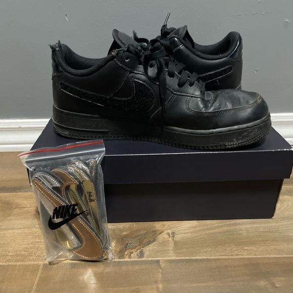 BLACK NIKE AIR FORCE 1 VELCRO SWOOSH - Picture 2 of 7